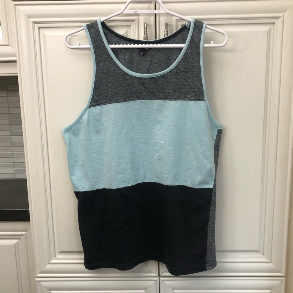 Distortion Men’s colour block tank top